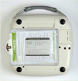 CU-SP1裏面(電極パッド収納)
